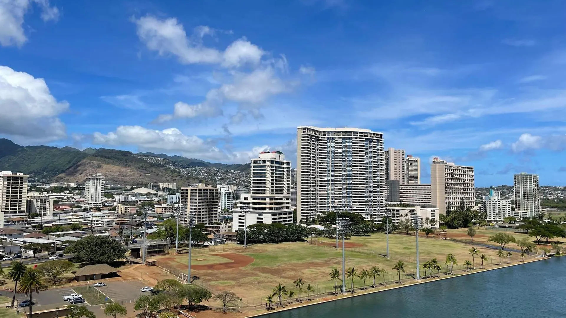 Free Parking, 2 Bedroom Condo Waikiki Sleeps 6 檀香山 美国