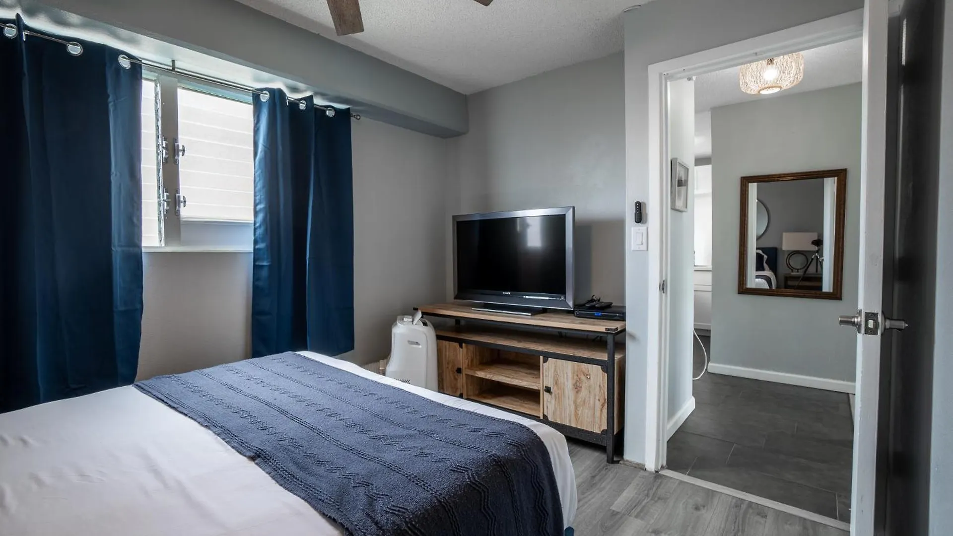 Free Parking, 2 Bedroom Condo Waikiki Sleeps 6 檀香山 0*,