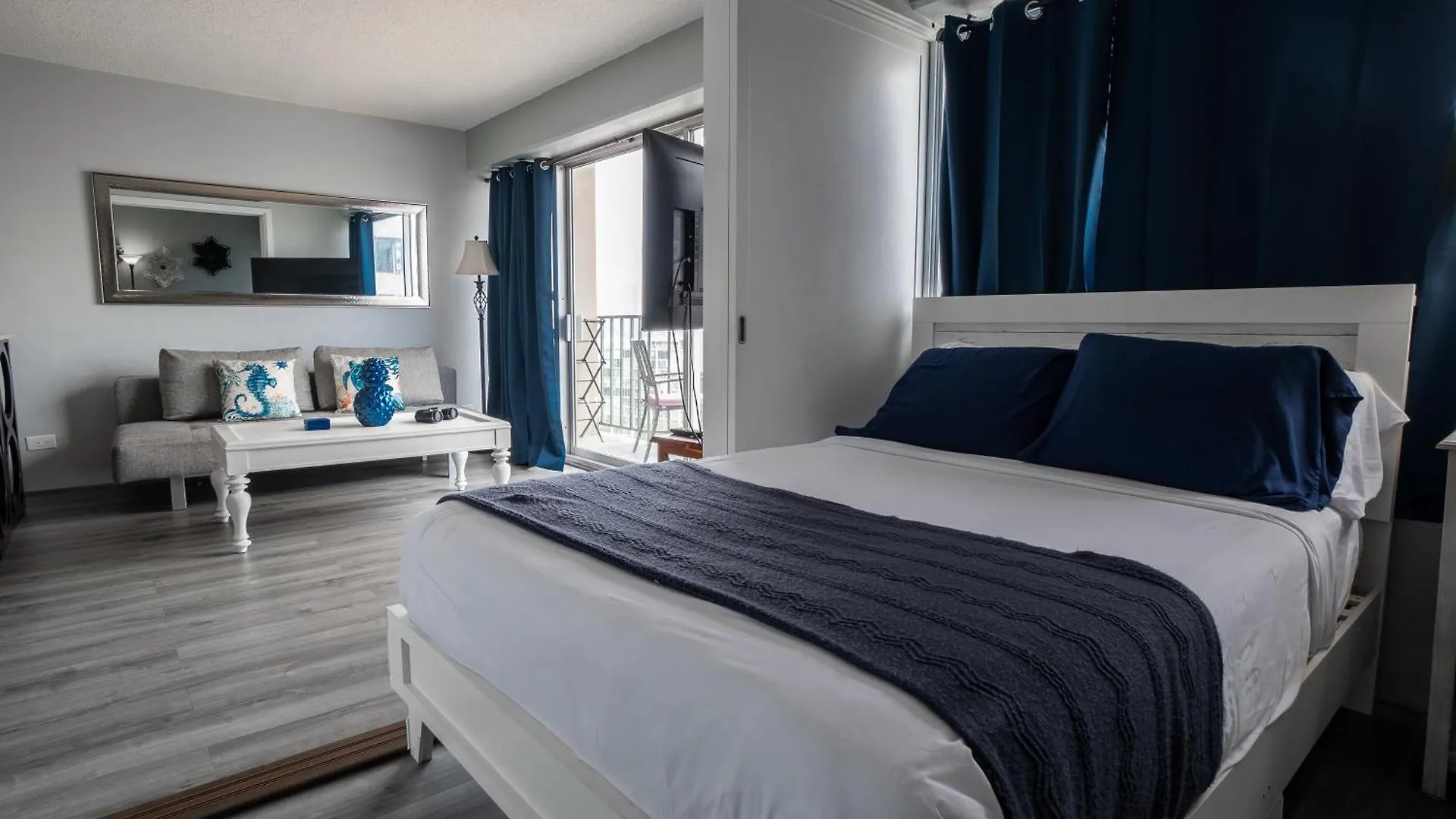 Free Parking, 2 Bedroom Condo Waikiki Sleeps 6 檀香山 美国